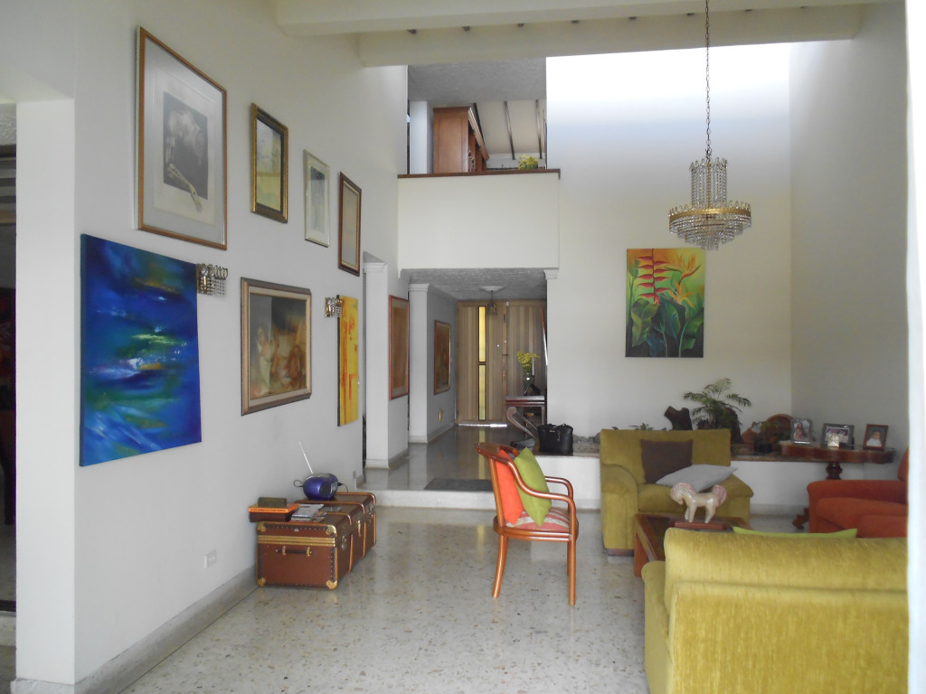 Casa En Venta - Ciudad Jardín, Cali