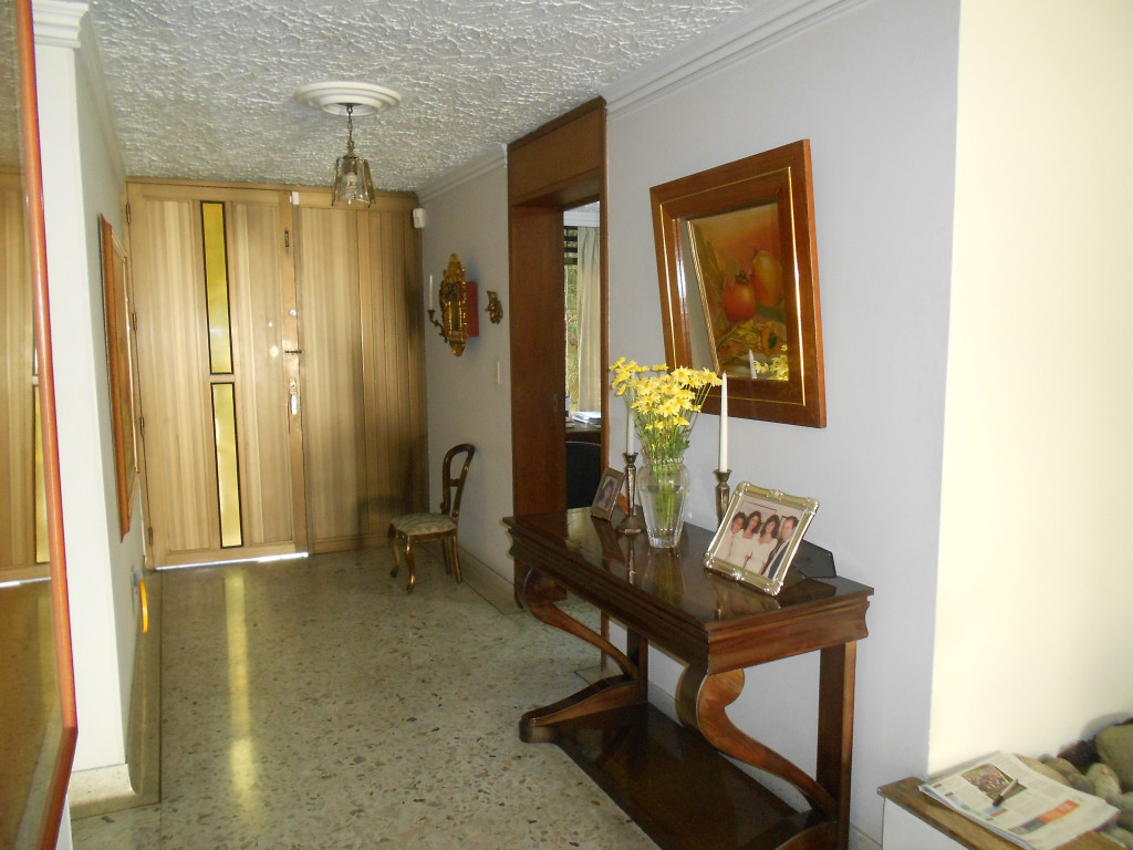 Casa En Venta - Ciudad Jardín, Cali