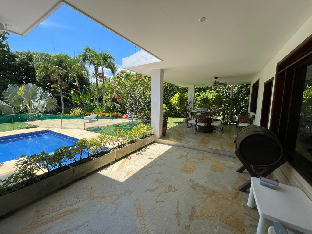 Casa En Arriendo/Venta - Pance, Cali