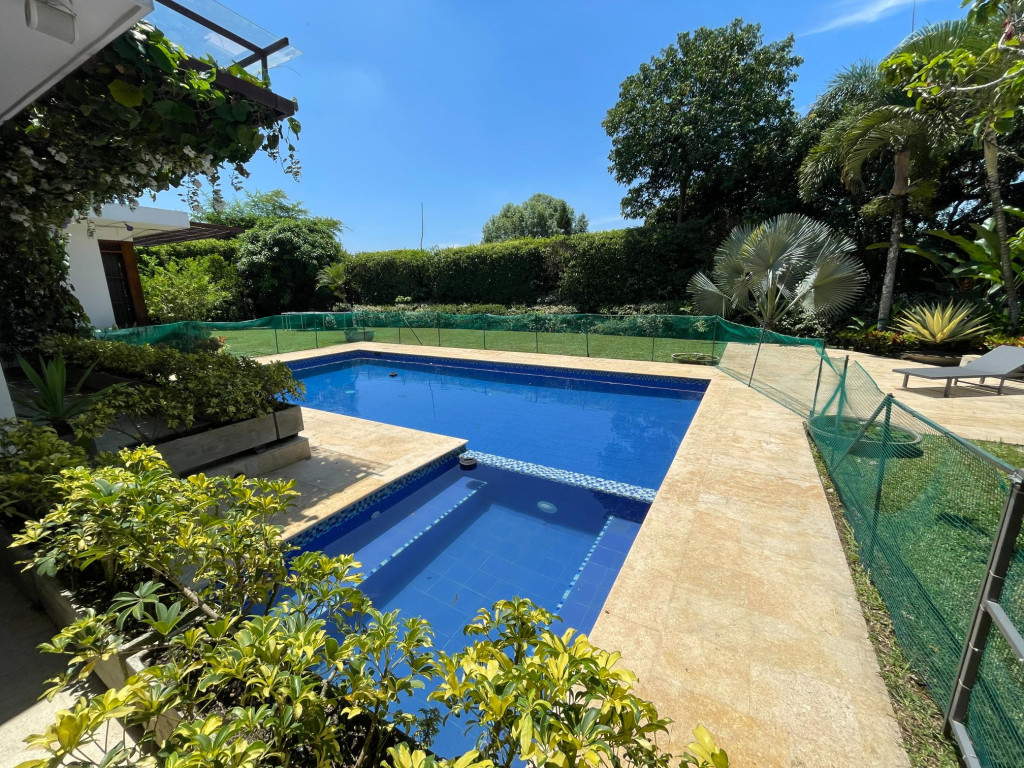 Casa En Arriendo/Venta - Pance, Cali