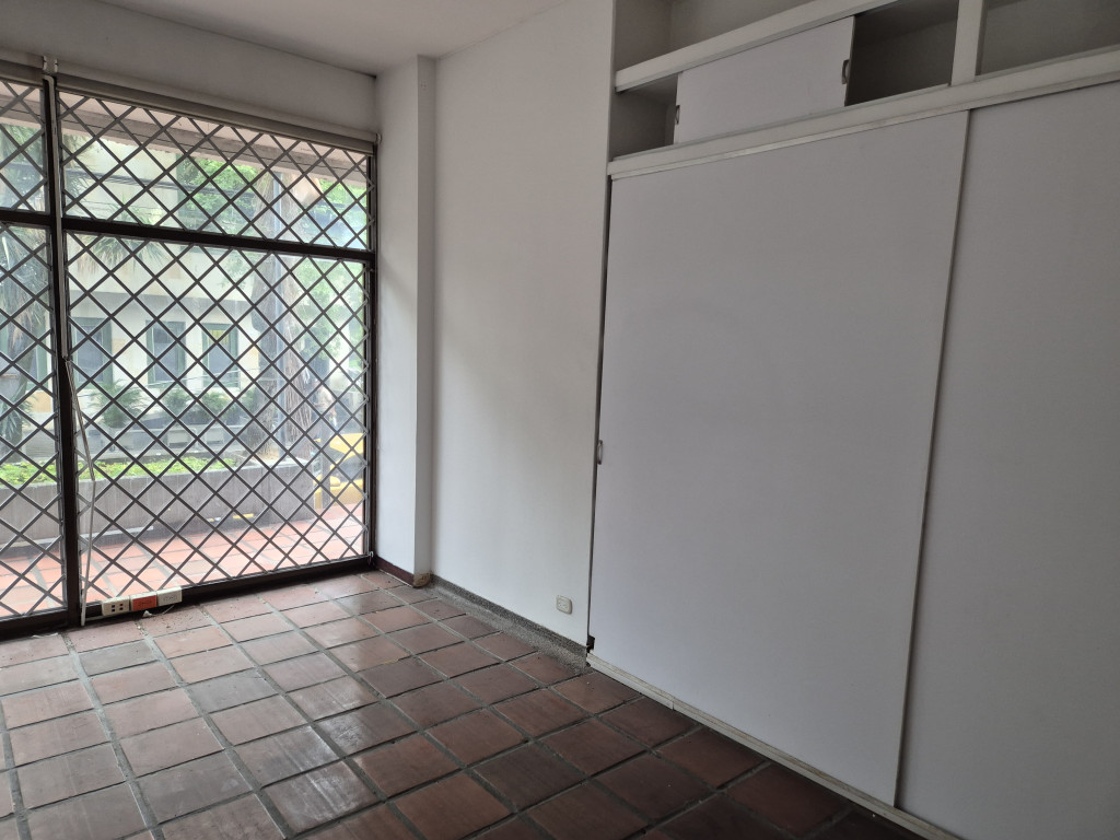 Oficina En Arriendo - Centenario, Cali