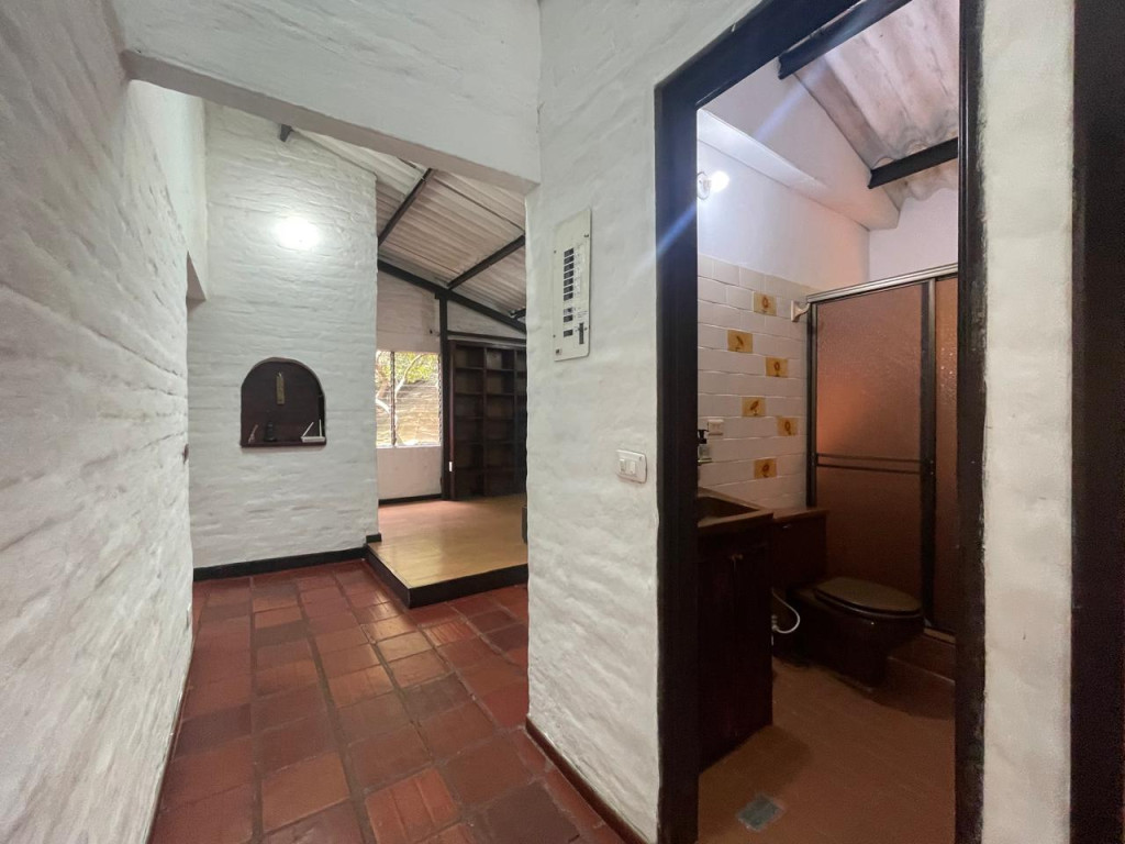 Casa Campestre En Venta - La Buitrera, Cali