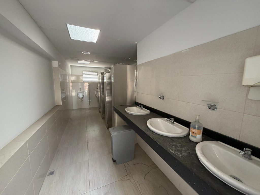 Edificio En Arriendo/Venta - Prados Del Norte, Cali