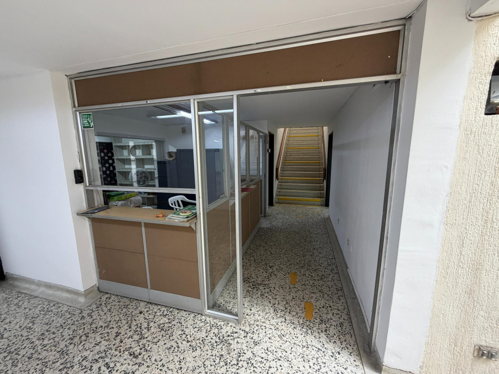 Edificio En Arriendo/Venta - Prados Del Norte, Cali