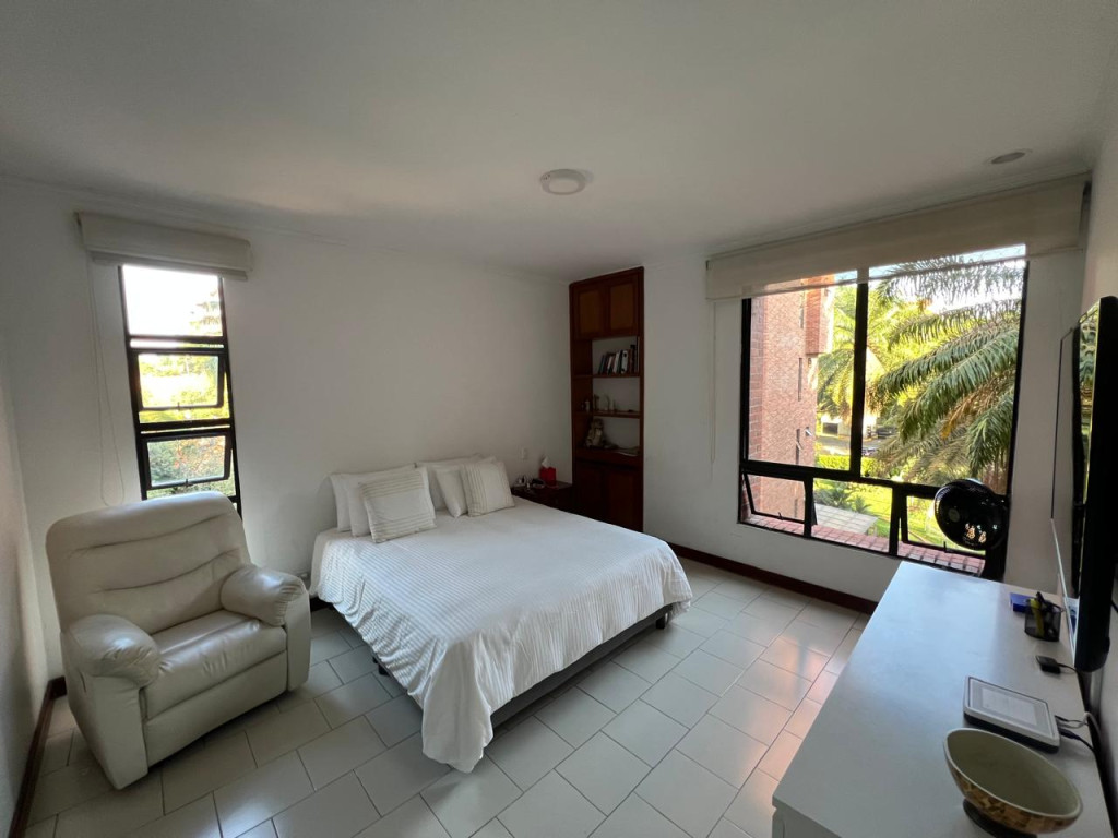 Apartamento En Arriendo - Ciudad Jardín, Cali