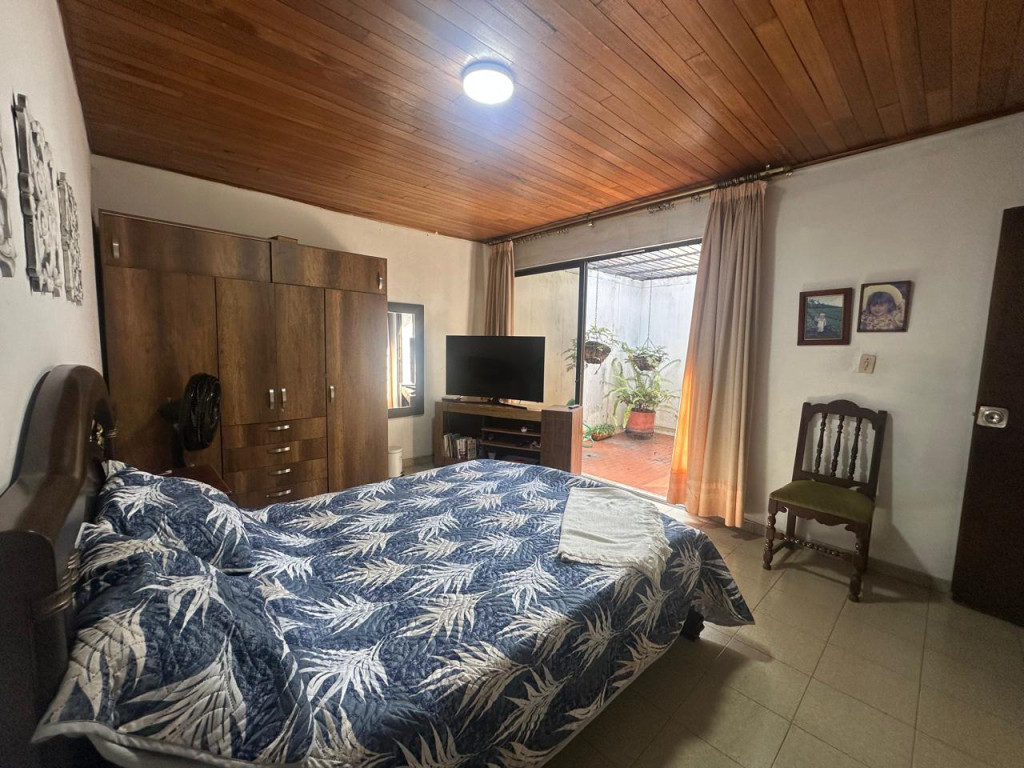 Casa En Venta - Urbanización La Flora, Cali