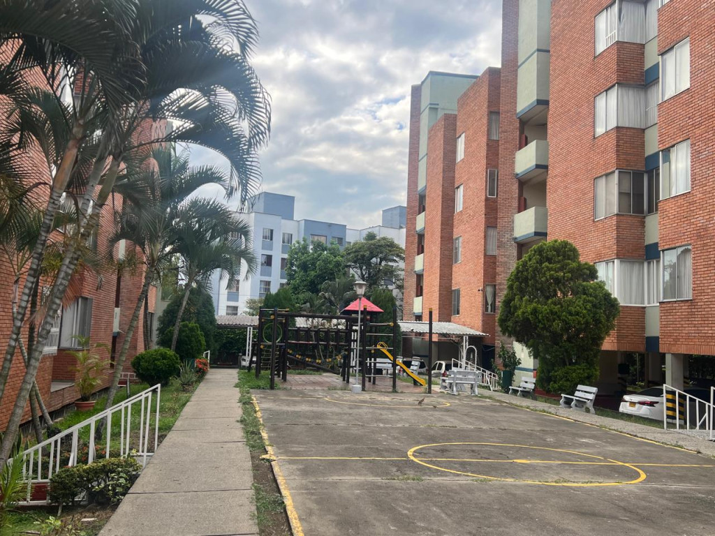 Apartamento En Venta - Colseguros Andes, Cali