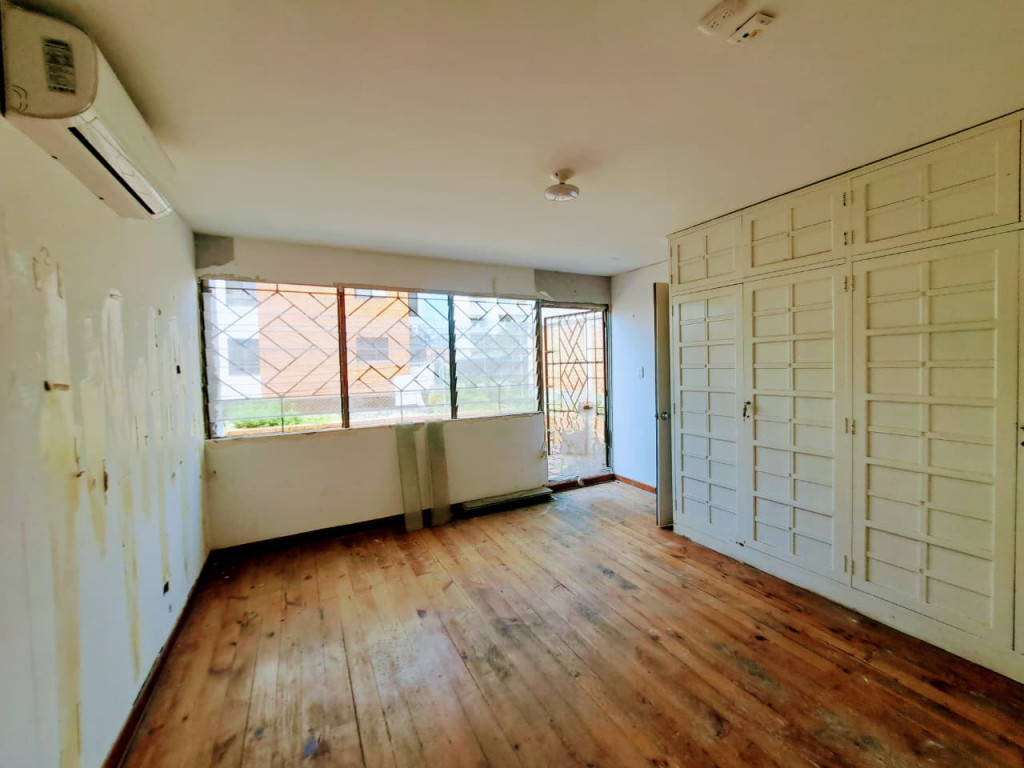 Casa En Venta - Normandía, Cali