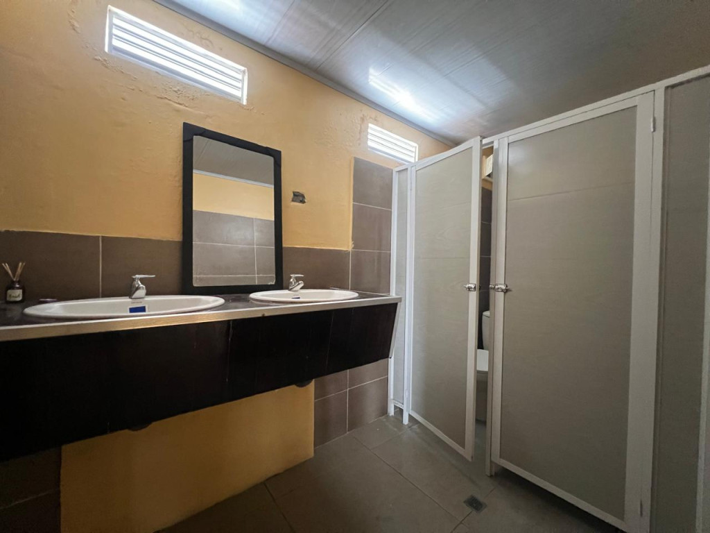Hotel En Venta - Junín, Cali