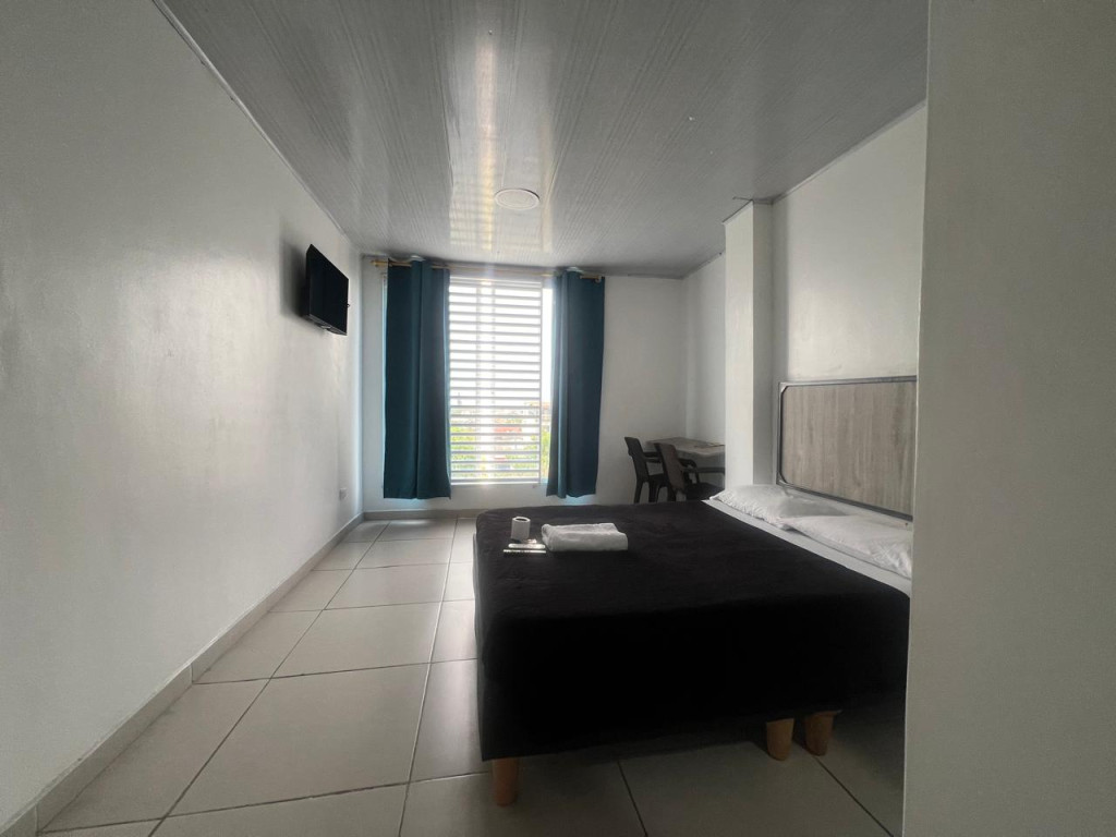 Hotel En Venta - Junín, Cali