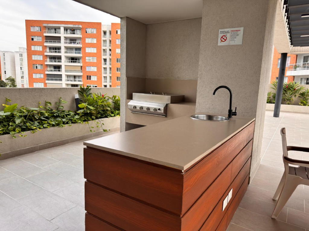 Apartamento En Venta - Valle Del Lili, Cali