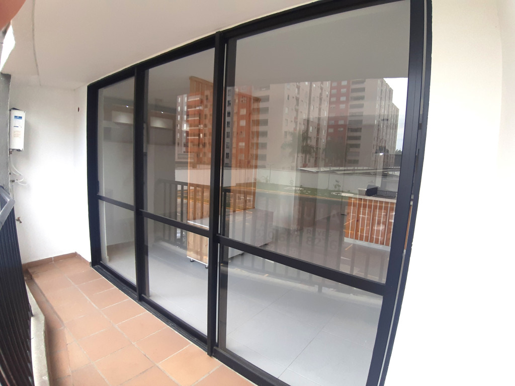Apartaestudio En Arriendo - Urbanización La Flora, Cali