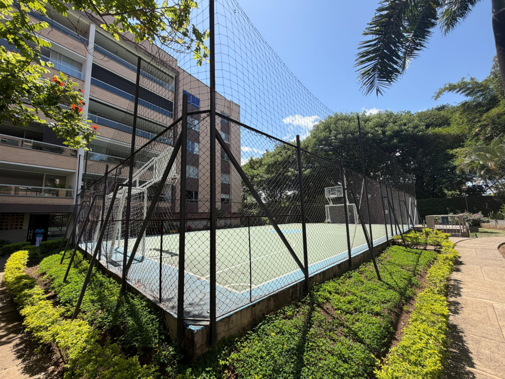 Apartamento En Venta - Pance, Cali
