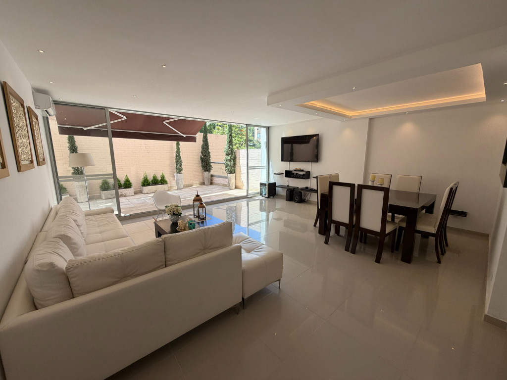 Apartamento En Venta - Pance, Cali