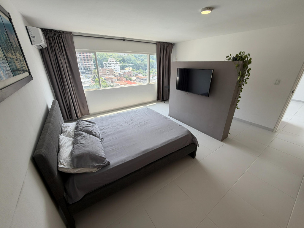 Apartamento En Venta - Granada, Cali