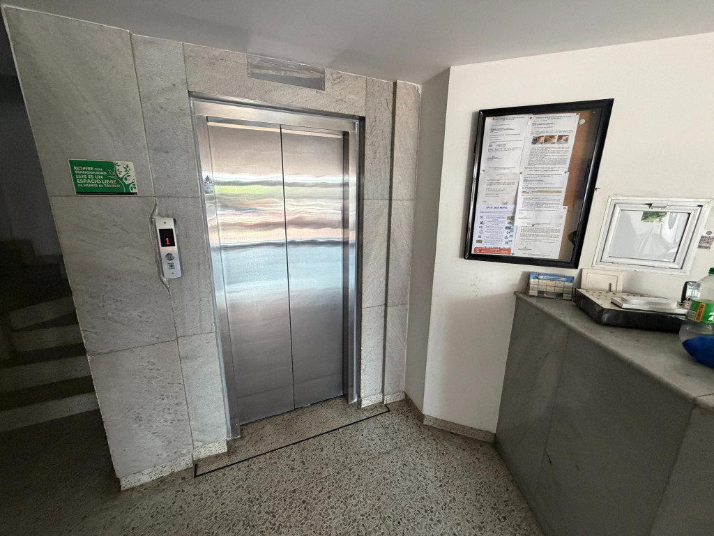 Apartamento En Venta - Granada, Cali