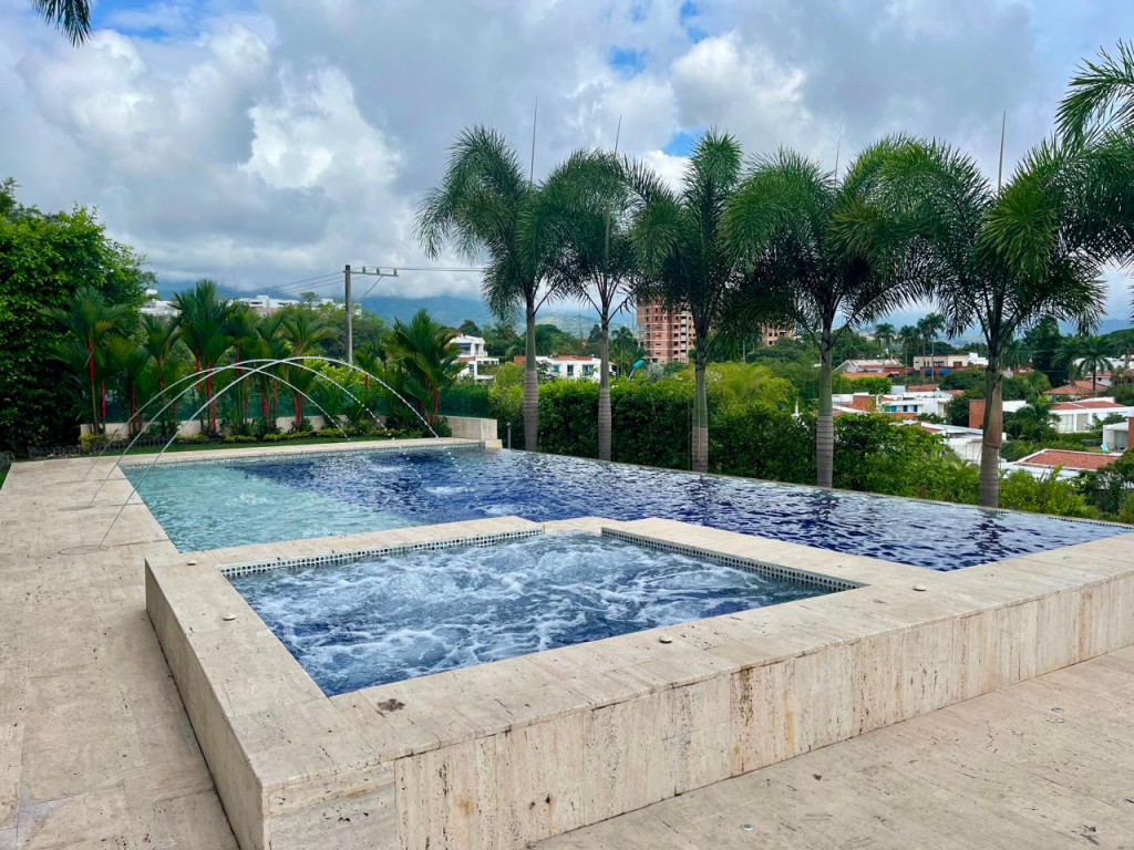Casa En Venta - Pance, Cali
