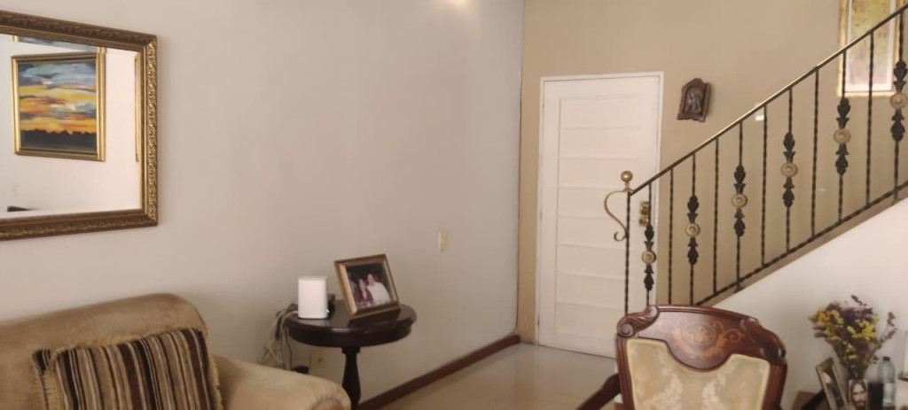 Casa En Venta - Urbanización San Joaquin, Cali