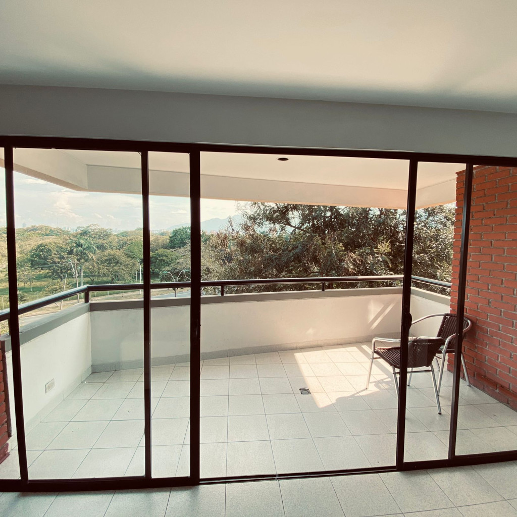 Apartamento En Venta - El Ingenio I, Cali