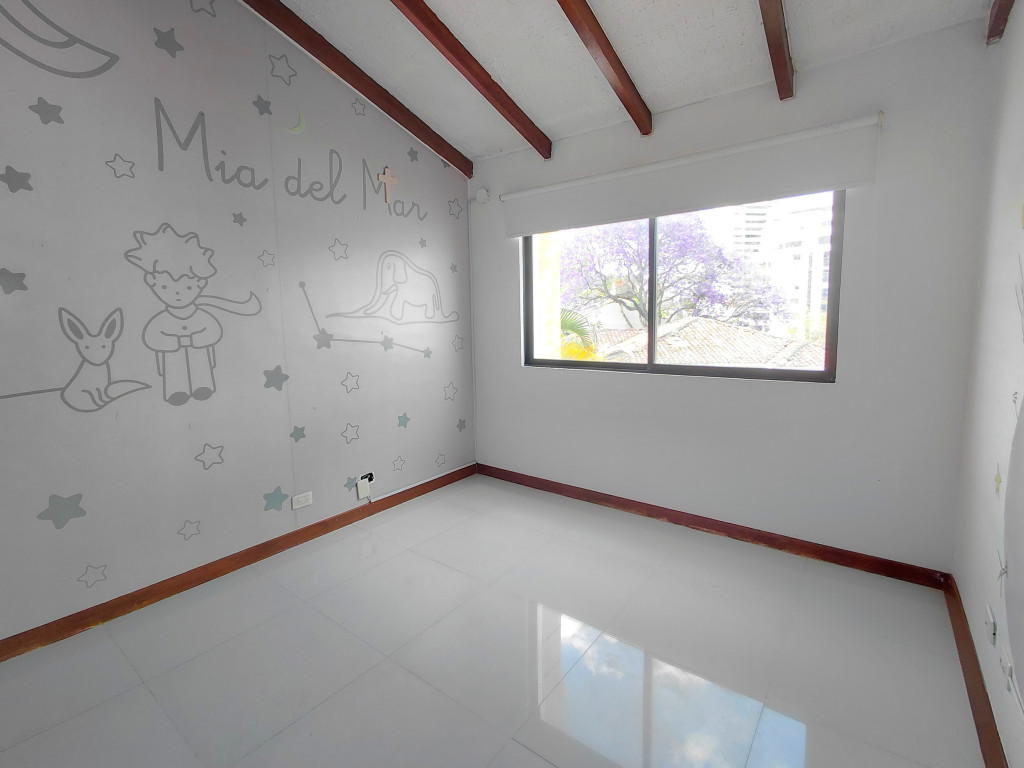 Casa En Venta - Mameyal, Cali