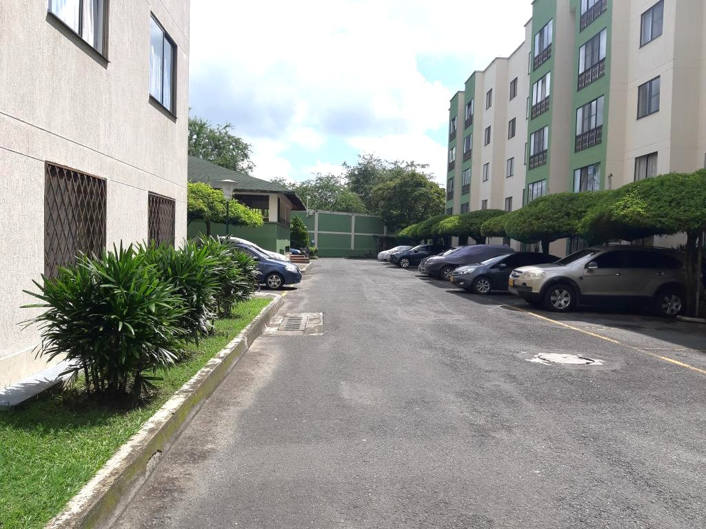 Apartamento En Venta - Altamira, Palmira