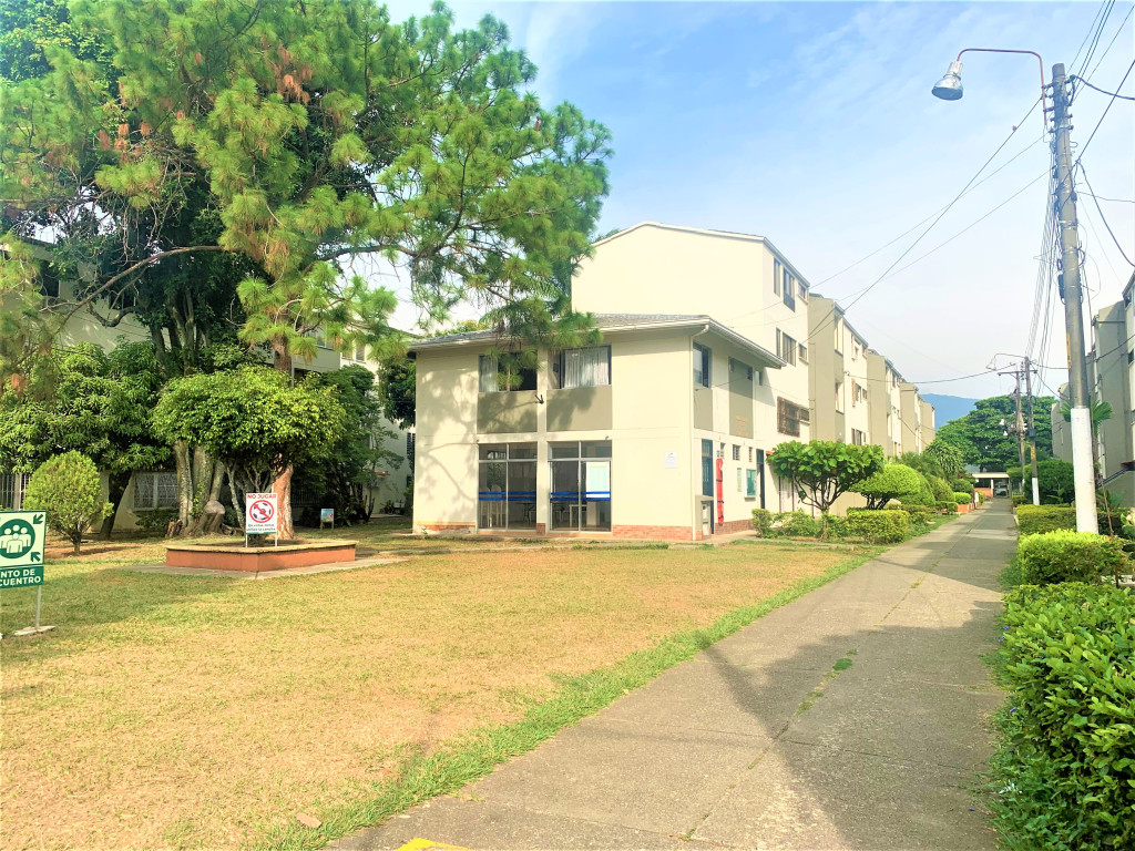 Apartamento En Venta - La Selva, Cali