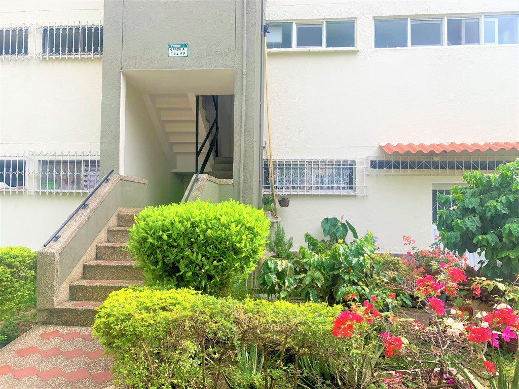 Apartamento En Venta - La Selva, Cali