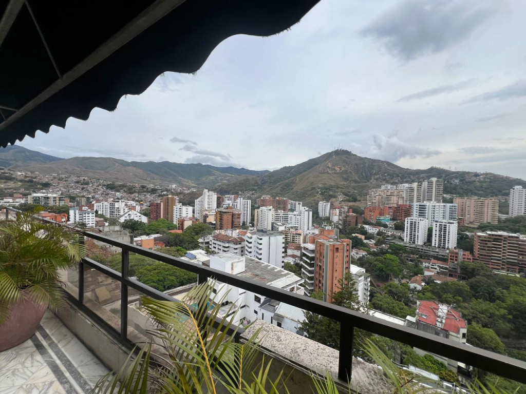 Apartamento En Arriendo/Venta - La Arboleda, Cali