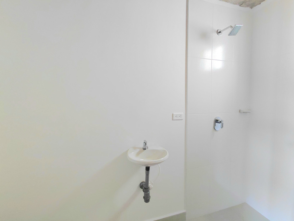 Apartaestudio En Venta - El Limonar, Cali