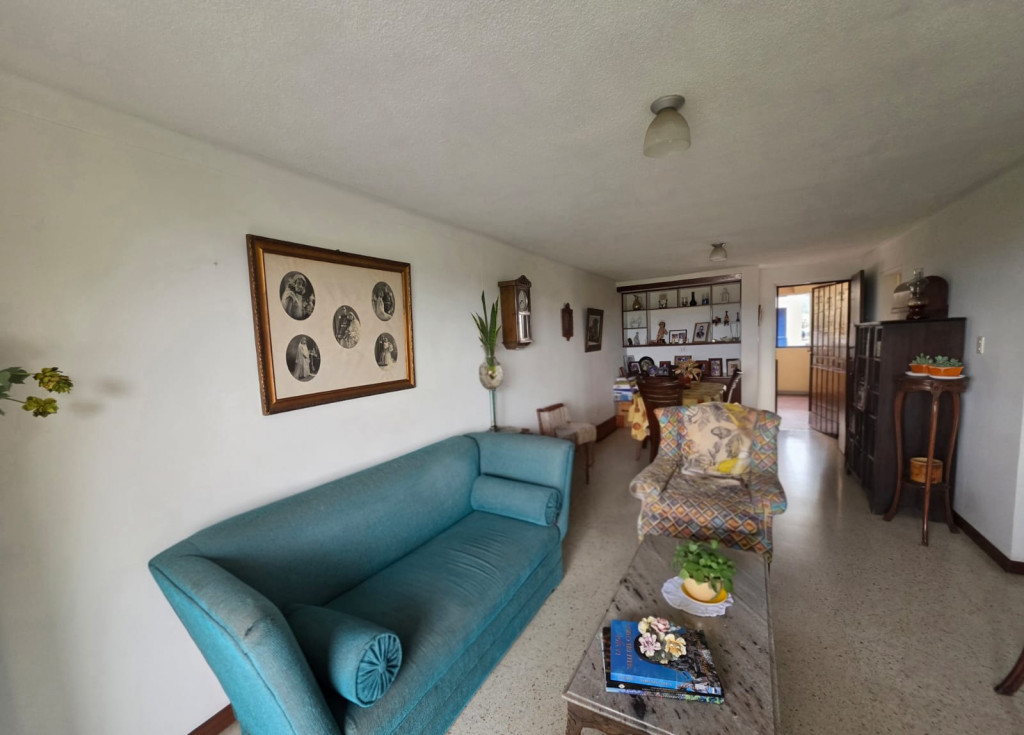 Apartamento En Venta - El Refugio, Cali