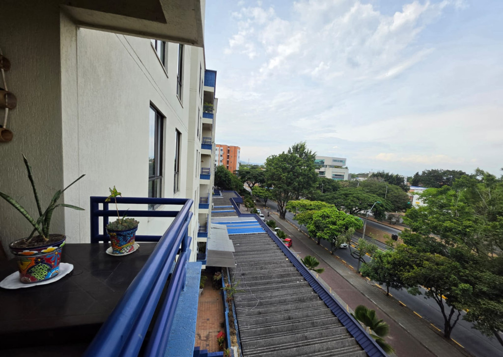 Apartamento En Venta - El Refugio, Cali