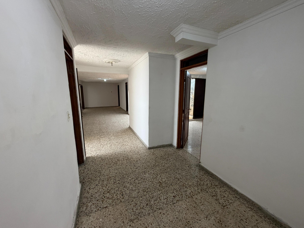 Casas Con Local En Arriendo - Urbanización La Flora, Cali
