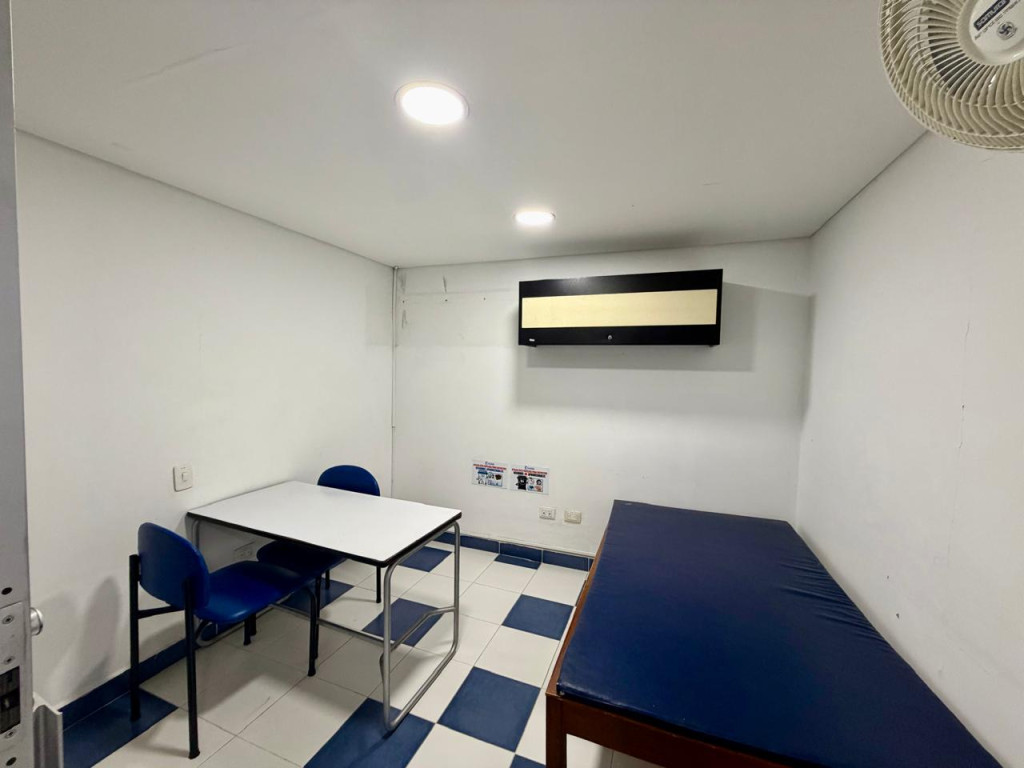 Local En Arriendo/Venta - Cuarto De Legua - Guadalupe, Cali