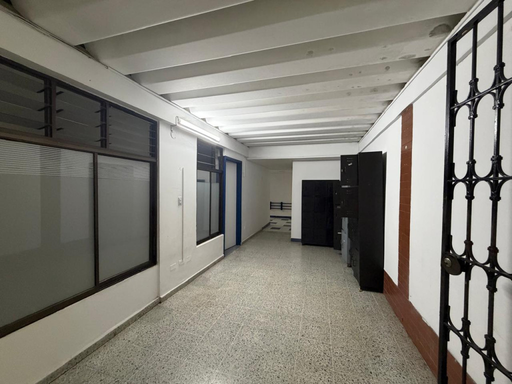 Local En Arriendo/Venta - Cuarto De Legua - Guadalupe, Cali