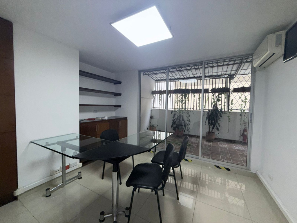Oficina En Arriendo - Centenario, Cali