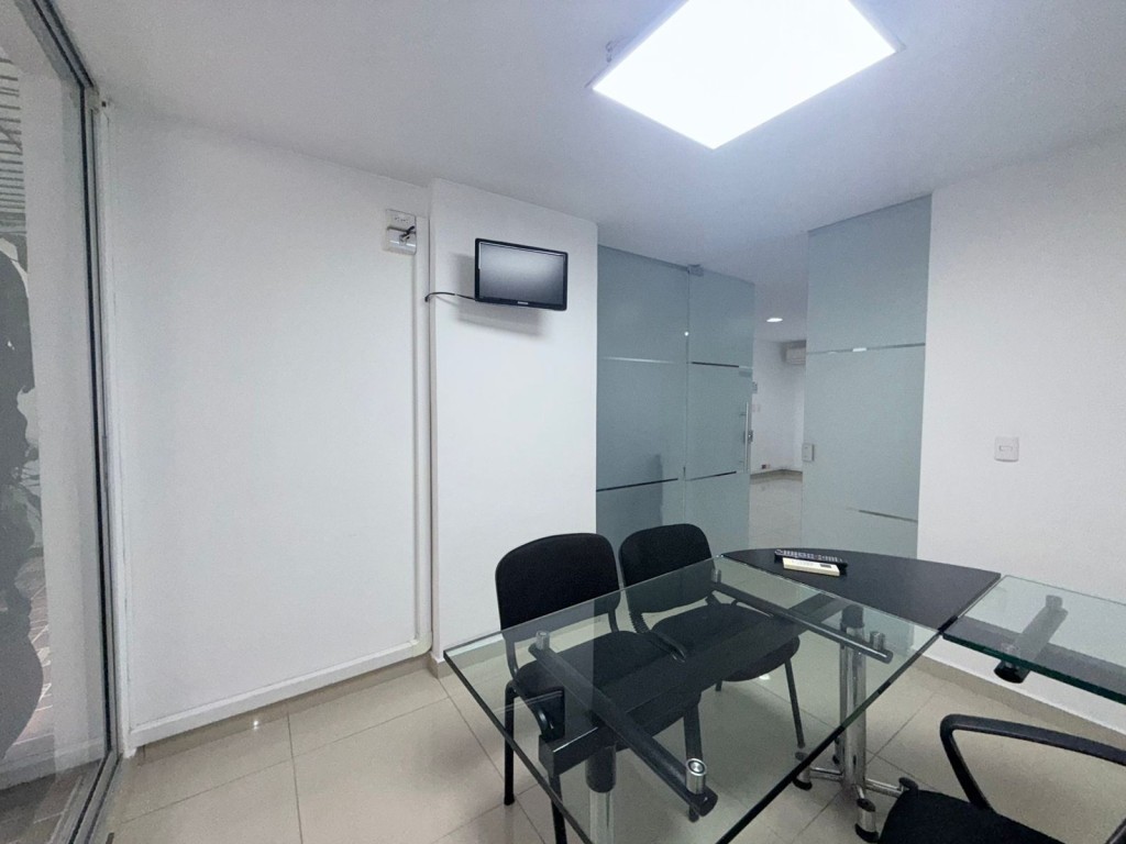 Oficina En Arriendo - Centenario, Cali