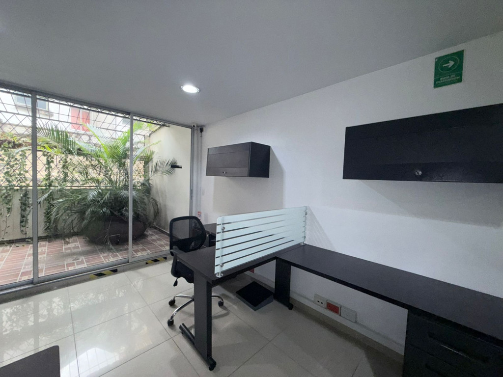 Oficina En Arriendo - Centenario, Cali