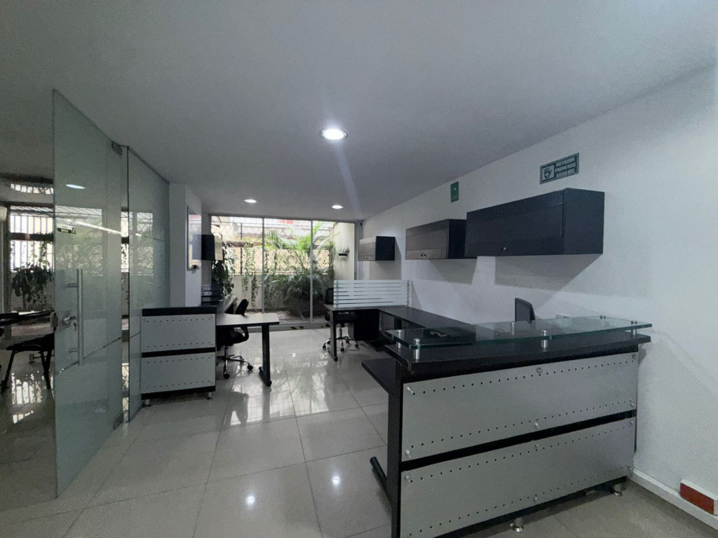 Oficina En Arriendo - Centenario, Cali