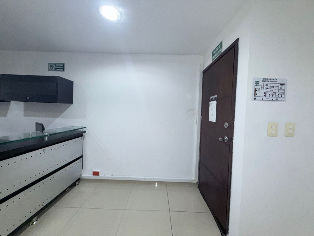 Oficina En Arriendo - Centenario, Cali