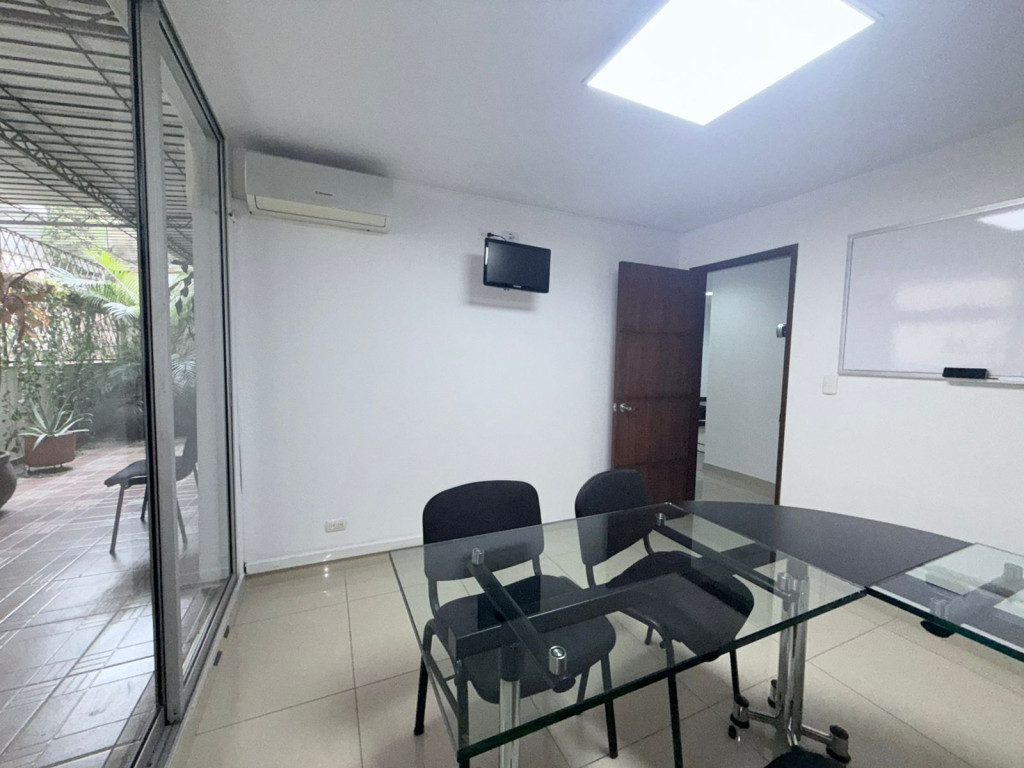 Oficina En Arriendo - Centenario, Cali