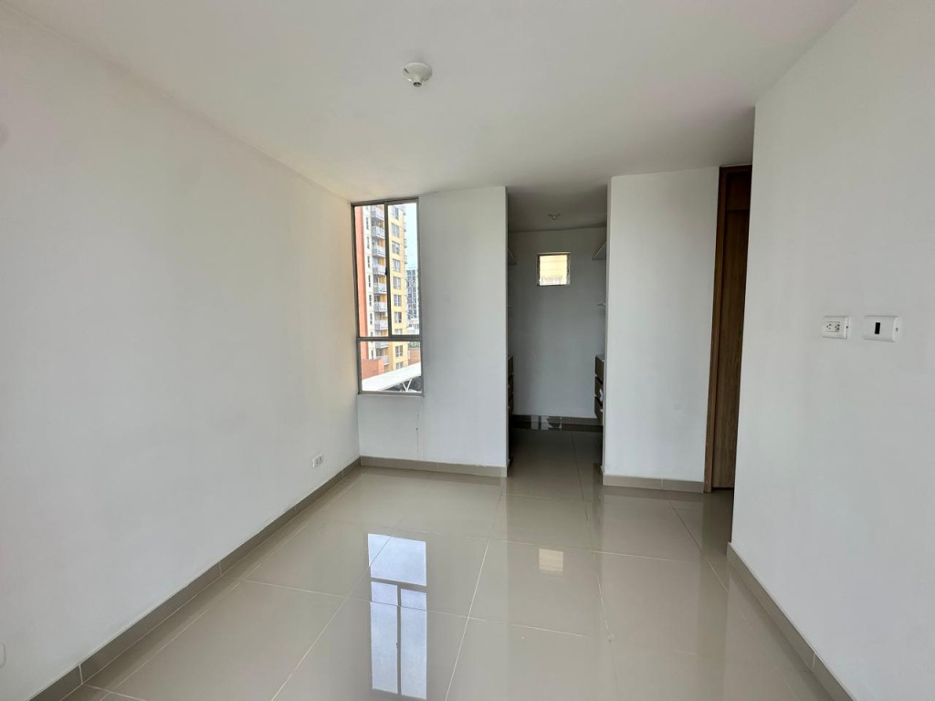 Apartamento En Venta - Brisas De Los Alamos, Cali