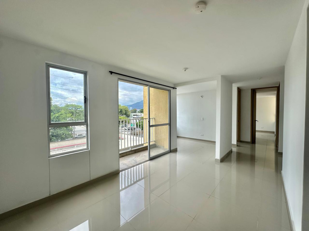 Apartamento En Venta - Brisas De Los Alamos, Cali
