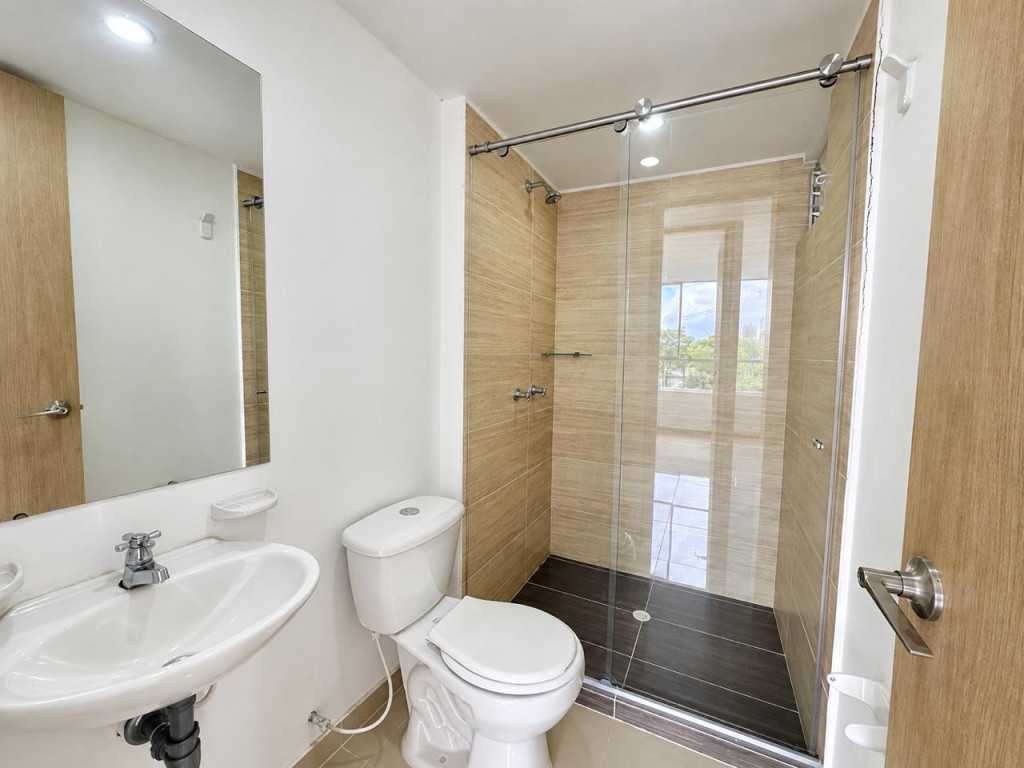 Apartamento En Venta - Brisas De Los Alamos, Cali