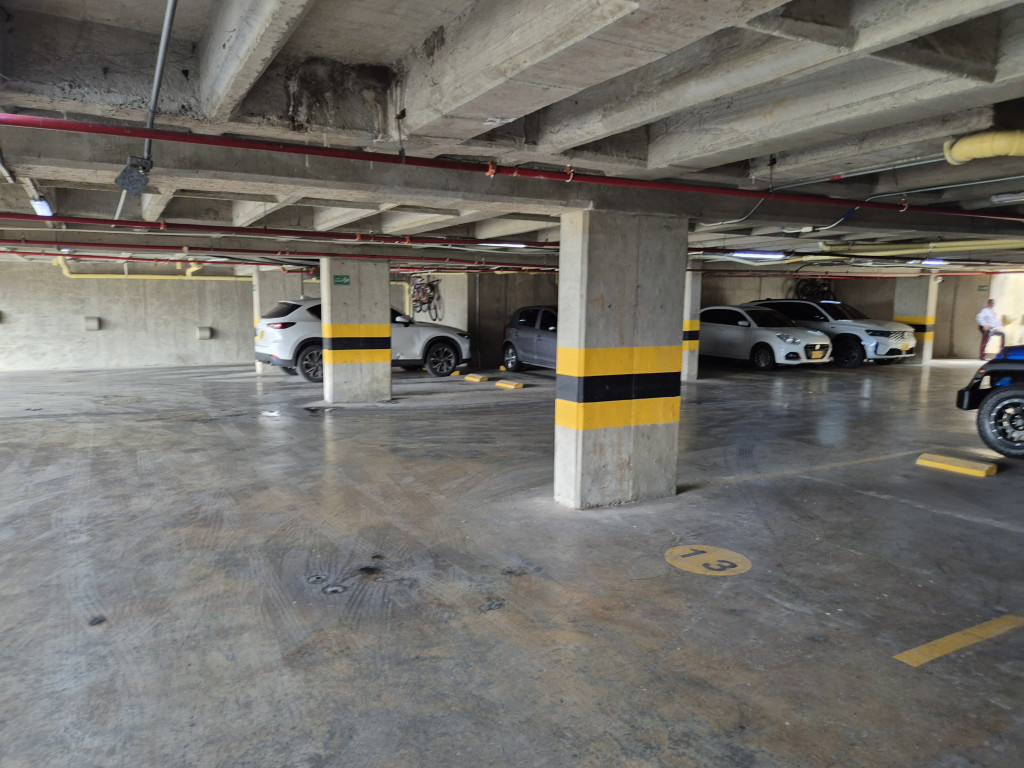 Apartamento En Venta - Menga, Cali