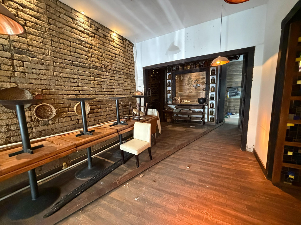 Comercial (Casa Para Comercio) En Venta - El Peñón, Cali