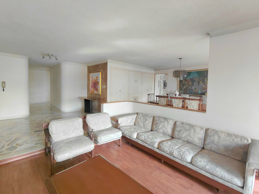 Apartamento En Venta - Versalles, Cali