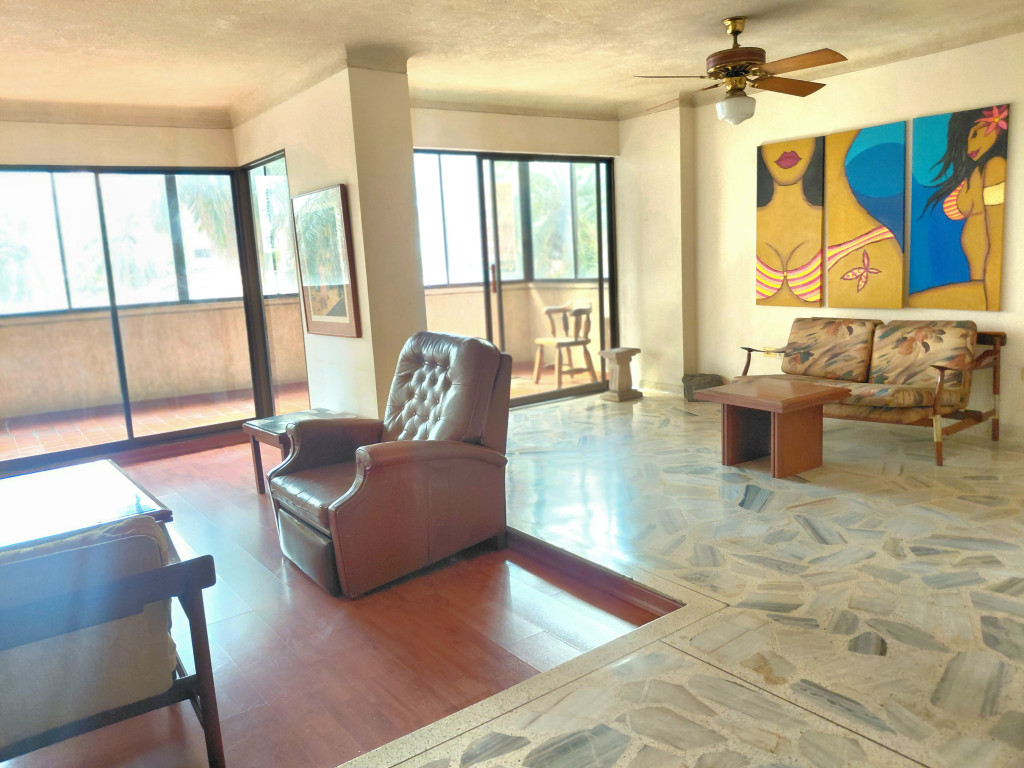Apartamento En Venta - Versalles, Cali