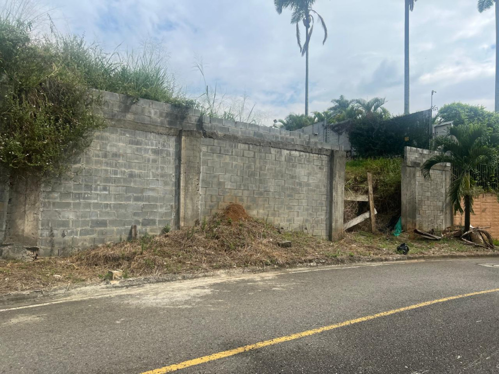 Lote En Venta - Cgto La Buitrera Vda La Buitrera Mz 6 L3, Cali