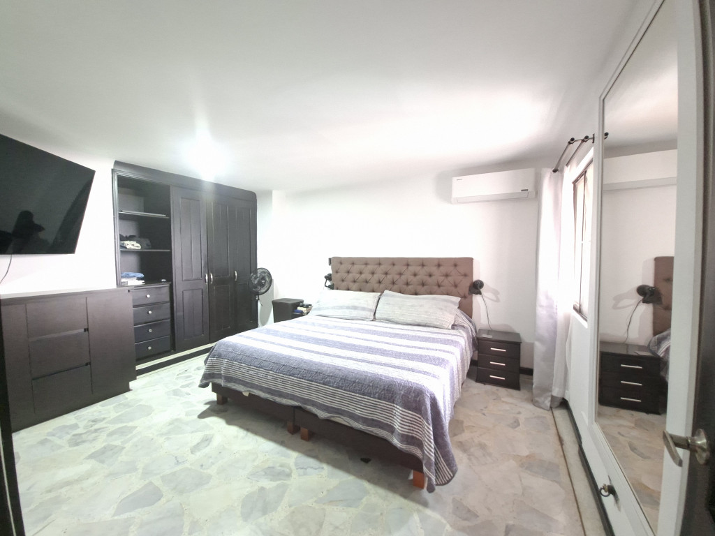 Apartamento En Venta - Mameyal, Cali
