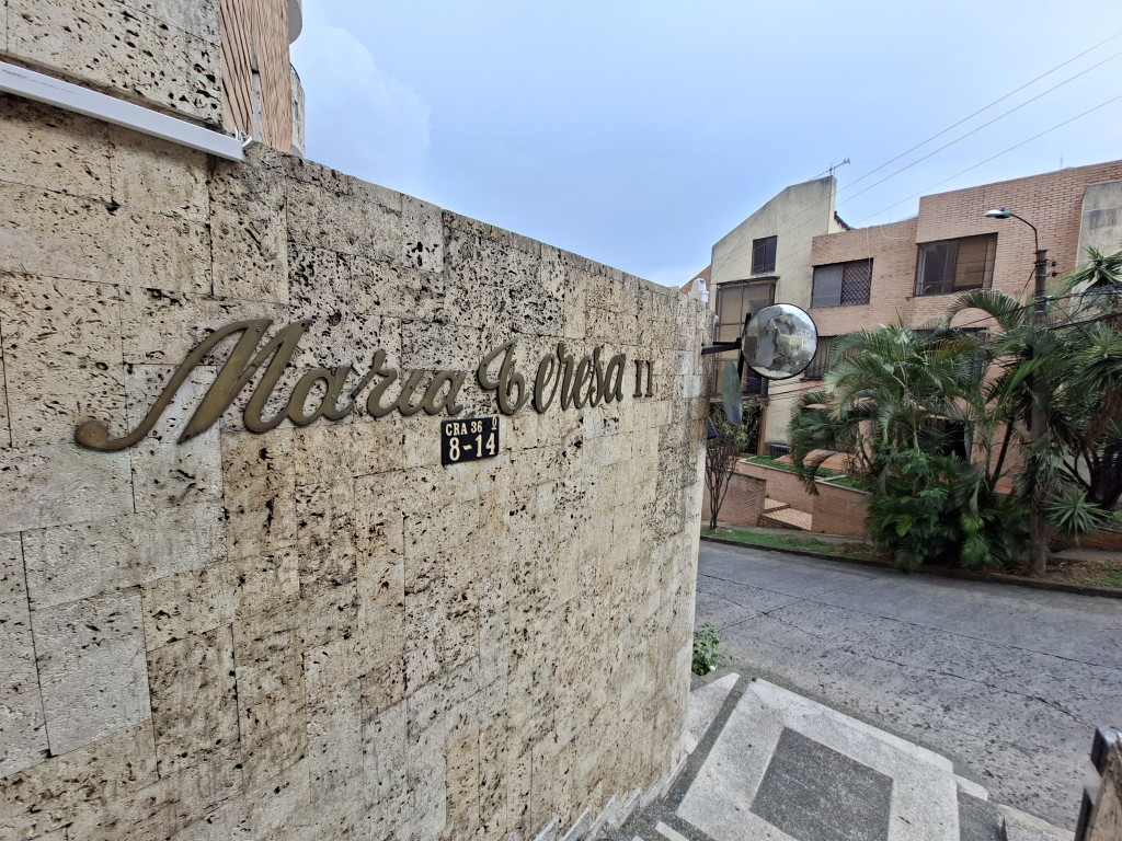Apartamento En Venta - Mameyal, Cali